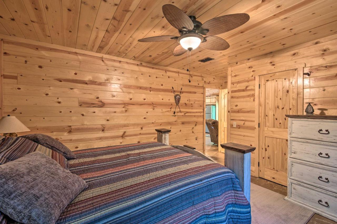 Cabin With Hot Tub Near Broken Bow Lake And Hiking Экстерьер фото